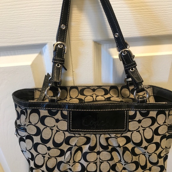 Coach Purse - Picture 1 of 6